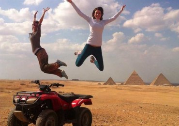 PrzejaÅ¼dÅ¼ka quadem po pustyni Piramidy w Gizie